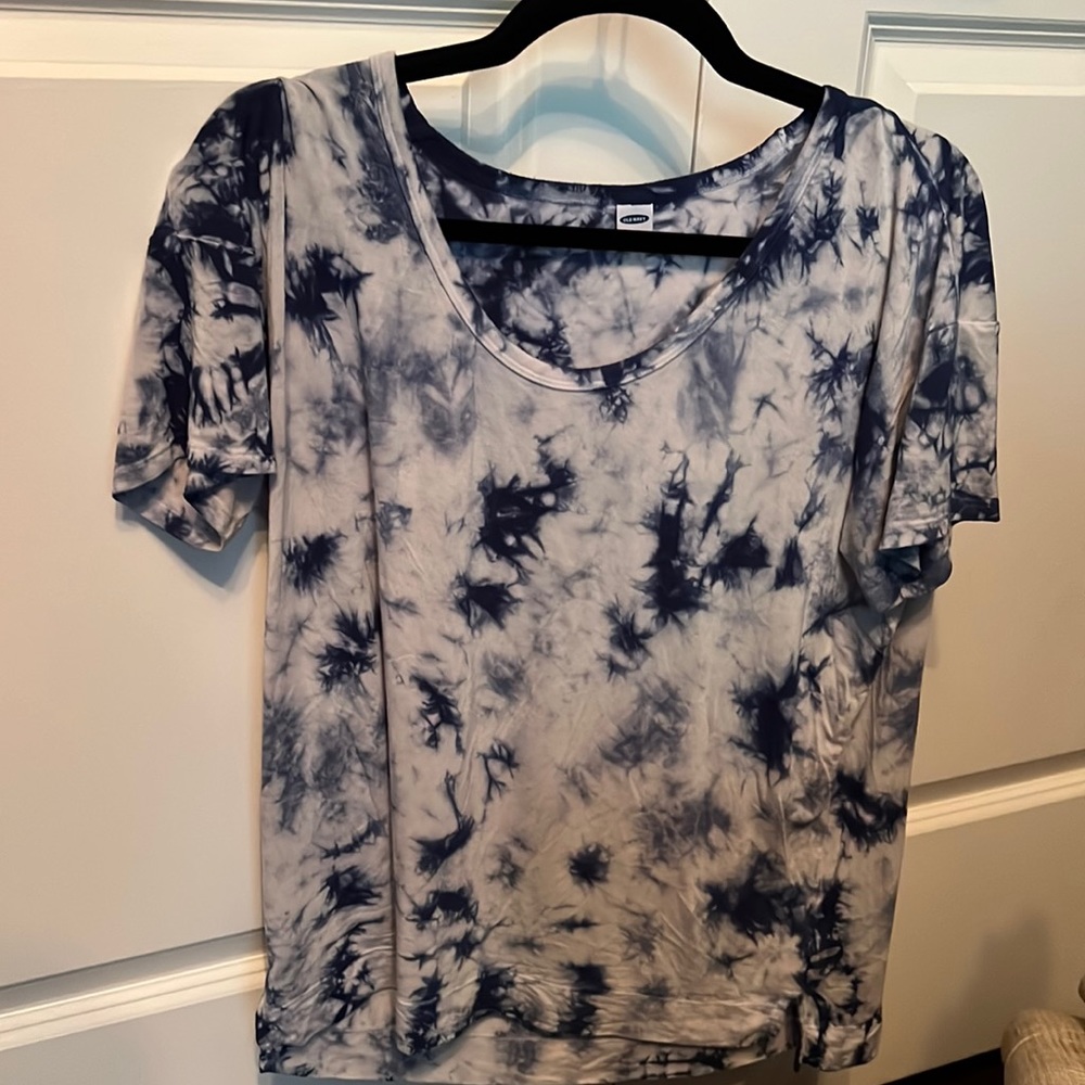 Old navy - super soft tie dye tee